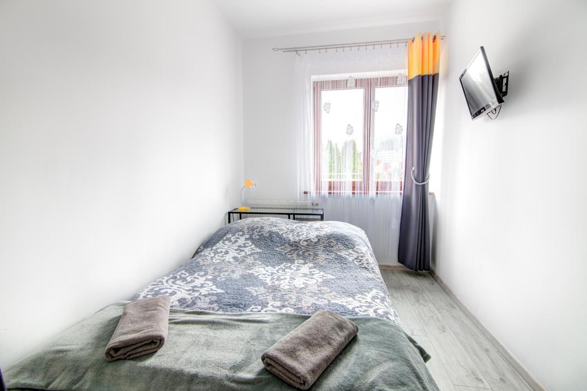 Willa Pod Zegarem - W Cenie Parking, Szybkie Wifi, Duzy Ogrod, Wiata Grilowa! Krynica Zdroj Phòng bức ảnh